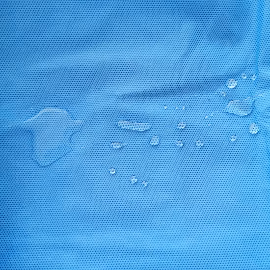 PP no tejido Spunbond tejido resistente al agua de polipropileno no tejido en rollo para máscara y ropa protectora
